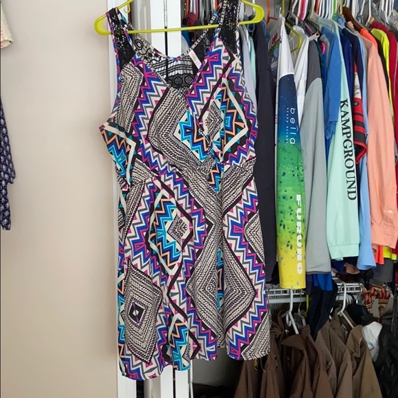 Dress - Picture 1 of 2